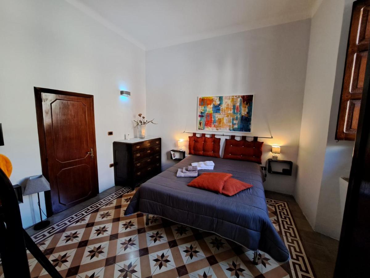 Apartamento Il Vecchio Piano Castrovillari Exterior foto